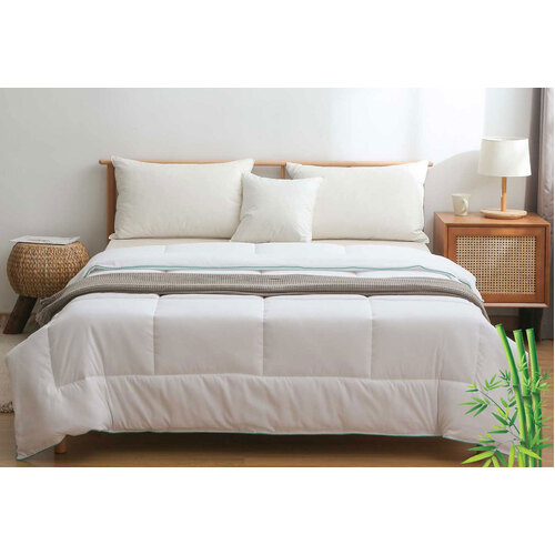 Luxton Single Size Bamboo Soft All Seasons Quilt