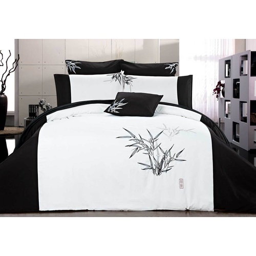 Luxton Queen Size Embroidered Bamboo Pattern White Quilt Cover Set (3PCS)